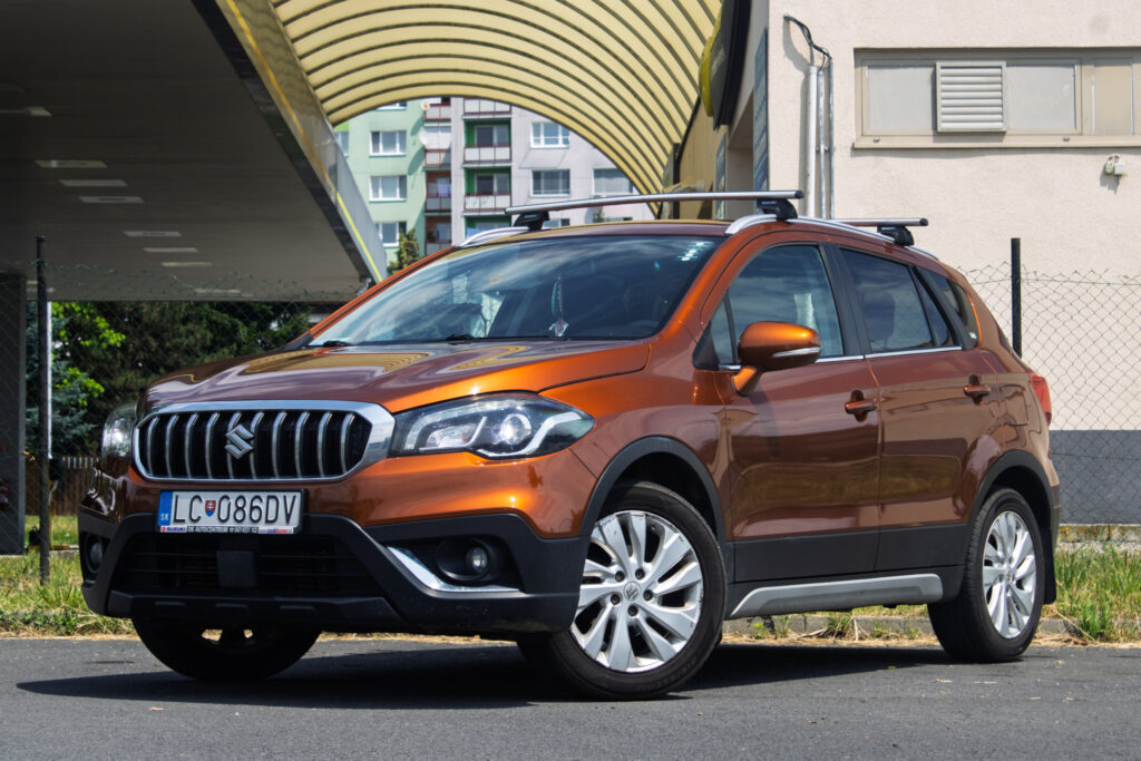 Suzuki SX4 S-Cross 1.0 BoosterJet 2WD 82kW MT5 / NA SPLÁTKY / NA PROTIÚČET