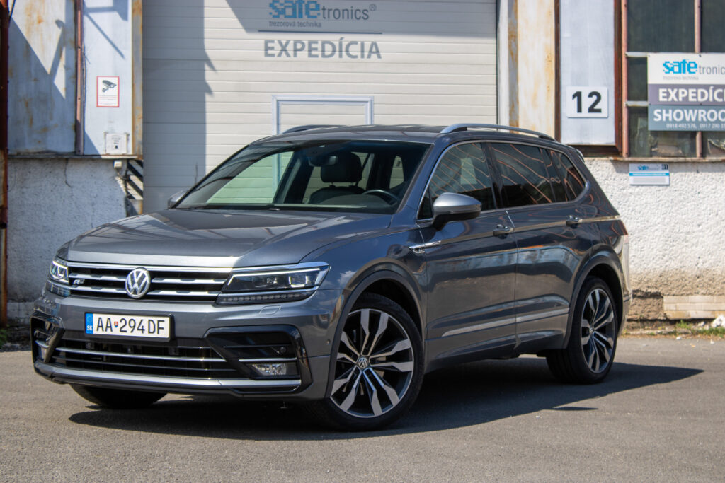 Volkswagen Tiguan Allspace 2.0 TSI 140kW 4MOTION R-Line DSG / NA SPLÁTKY / NA PROTIÚČET