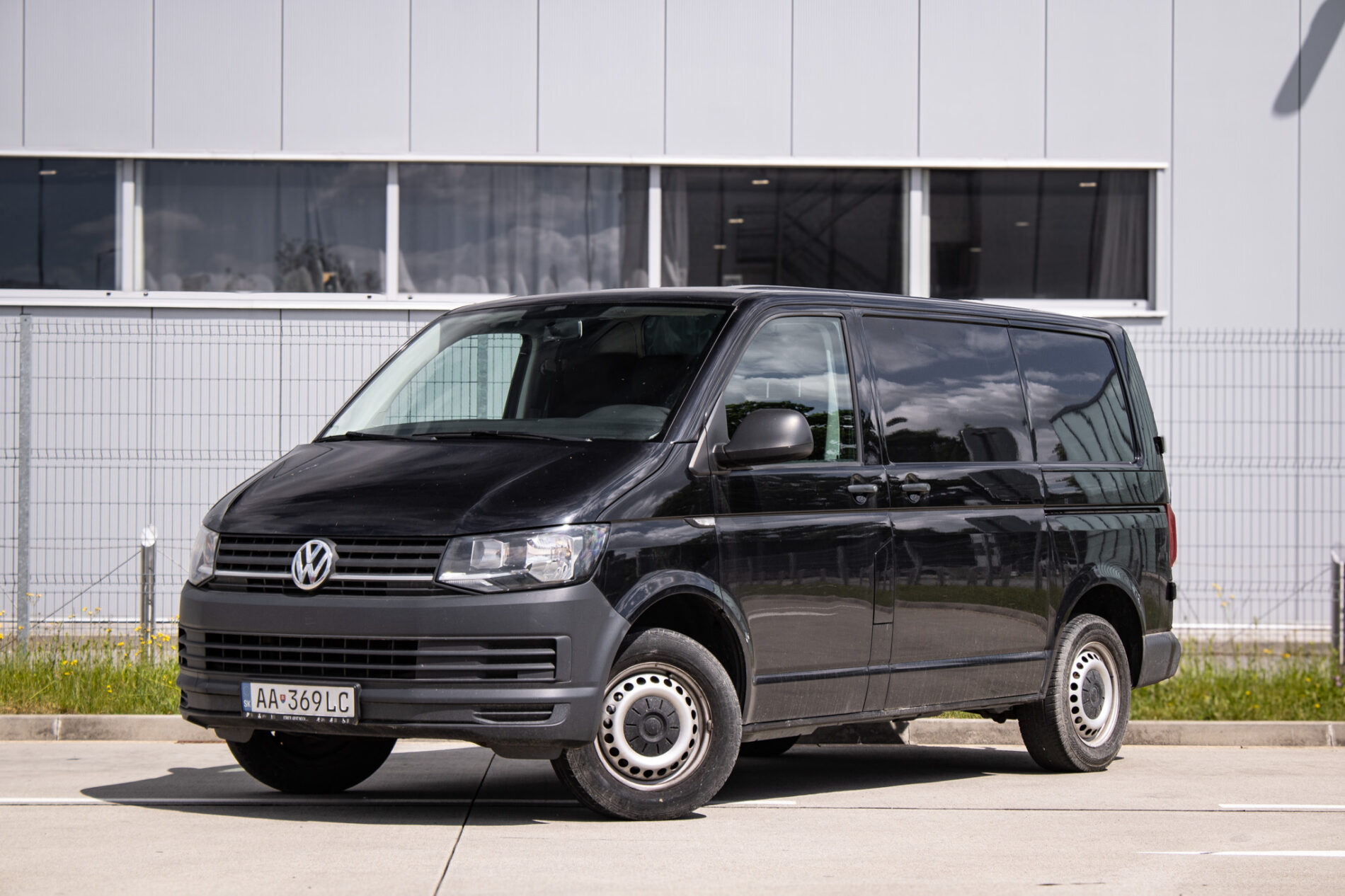Volkswagen Transporter VW  2.0TD 103kW BMT DSG7 / AJ NA SPLÁTKY / PROTIÚČET