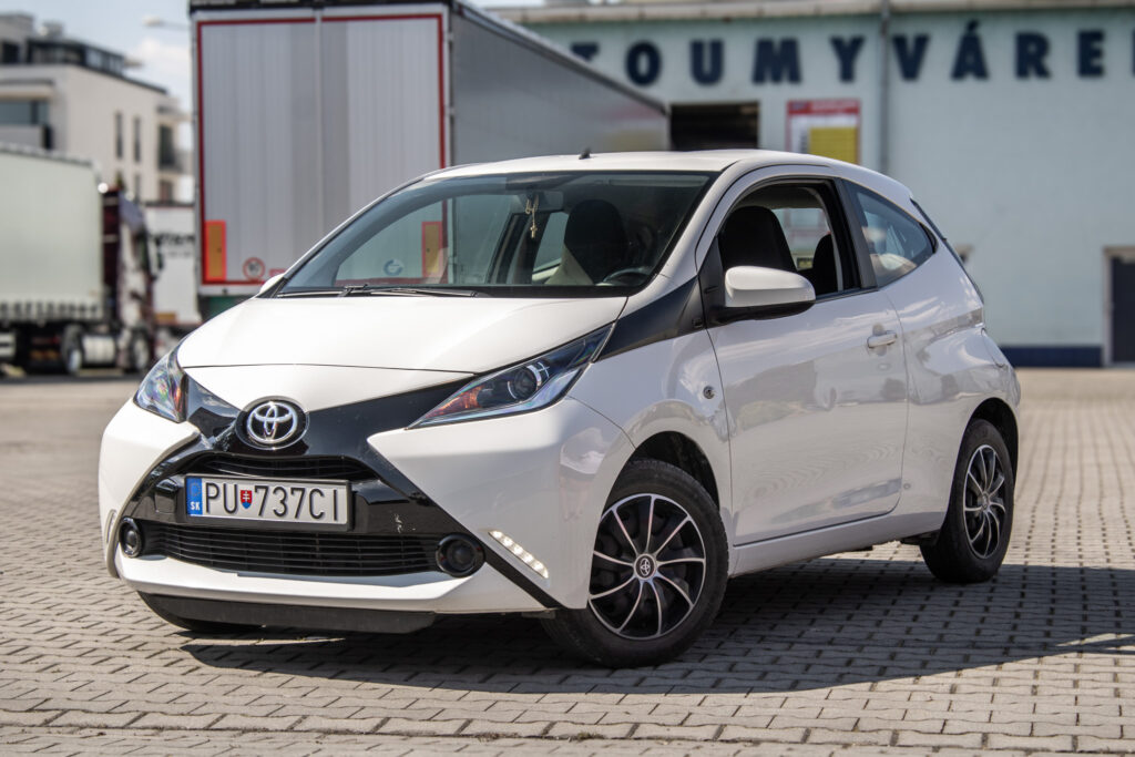 Toyota Aygo 51kW MT/6 / AJ NA SPLÁTKY / PROTIÚČET