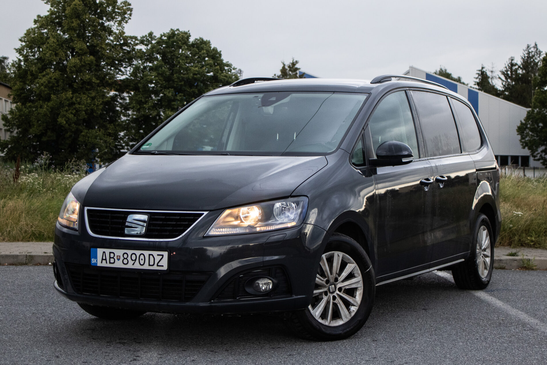 Seat Alhambra 2.0 TDI 4x4 DSG, 130kW (2019) / AJ NA SPLÁTKY / PROTIÚČET /
