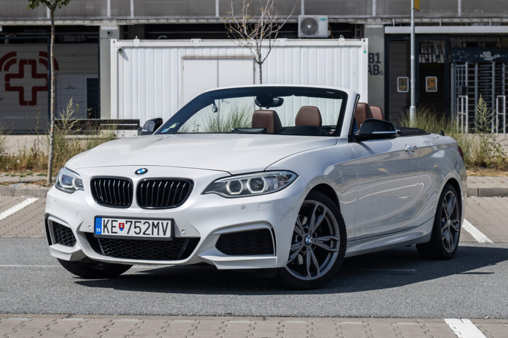 BMW Rad 2 Cabrio 228i M Sport A/T, 180kW (2016) / AJ NA SPLÁTKY / PROTIÚČET /