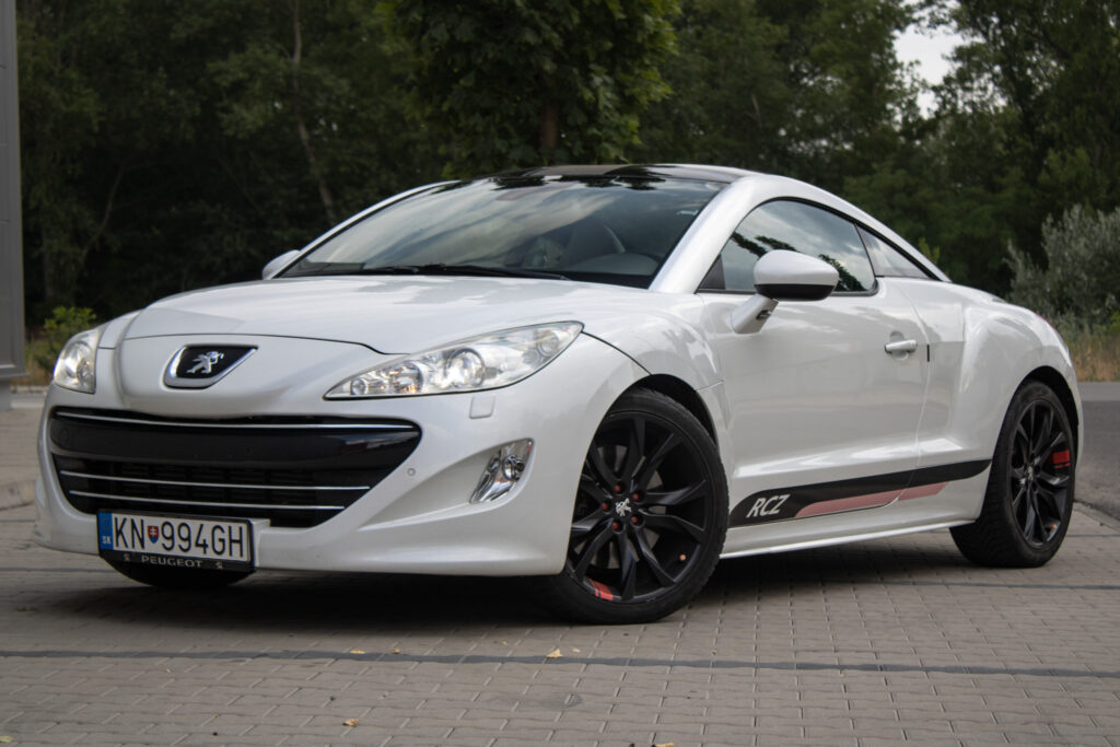 Peugeot RCZ 1.6 THP 200k, 147kW, M6, 2d. / AJ NA SPLÁTKY / PROTIÚČET /