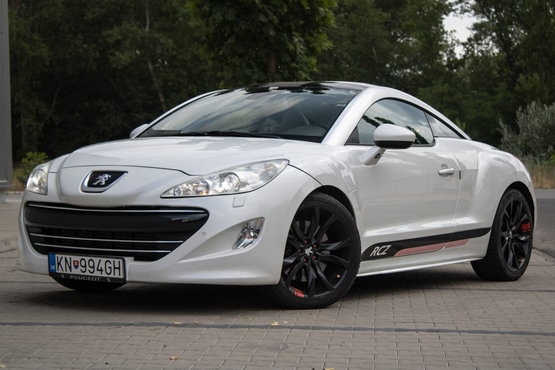 Peugeot RCZ 1.6 THP 200k, 147kW, M6, 2d. / AJ NA SPLÁTKY / PROTIÚČET /