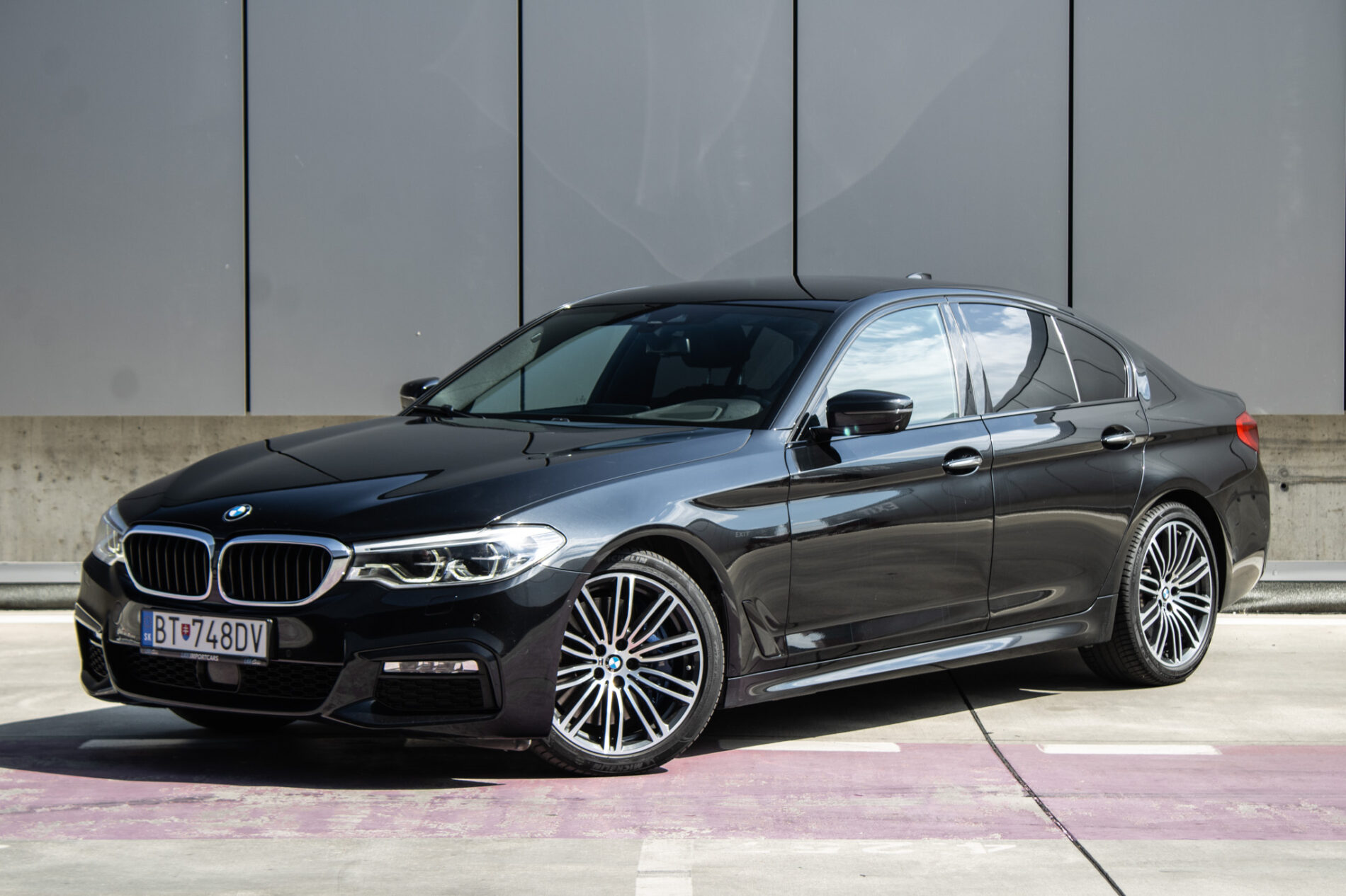 BMW Rad 5 540i xDrive A/T