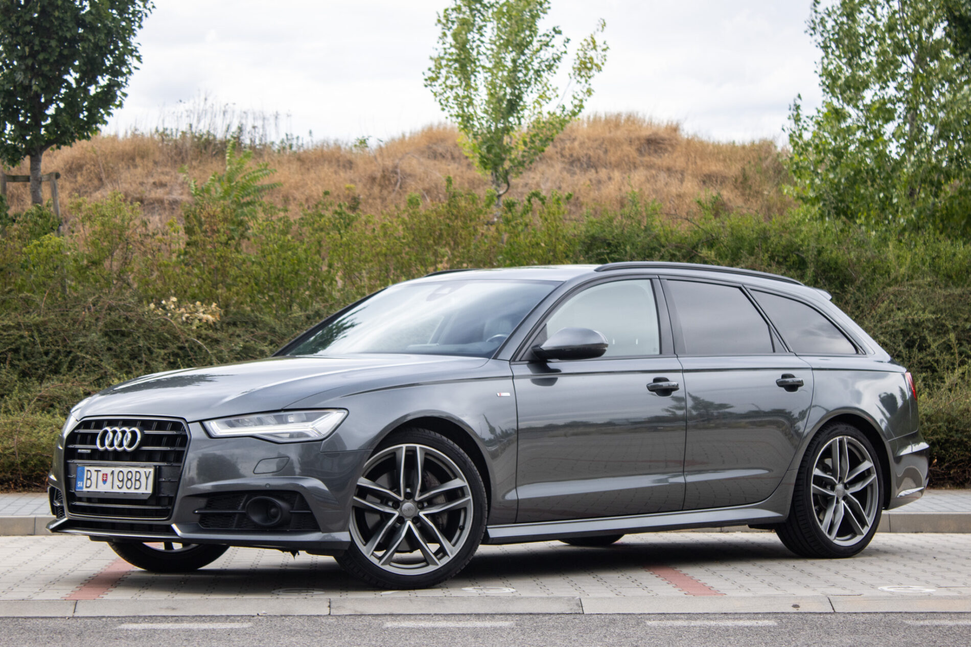 Audi A6 Avant 3.0 TDI S-Line Quattro / 160kW / A7 / ZÁRUKA / AJ NA SPLÁTKY / PROTIÚČET