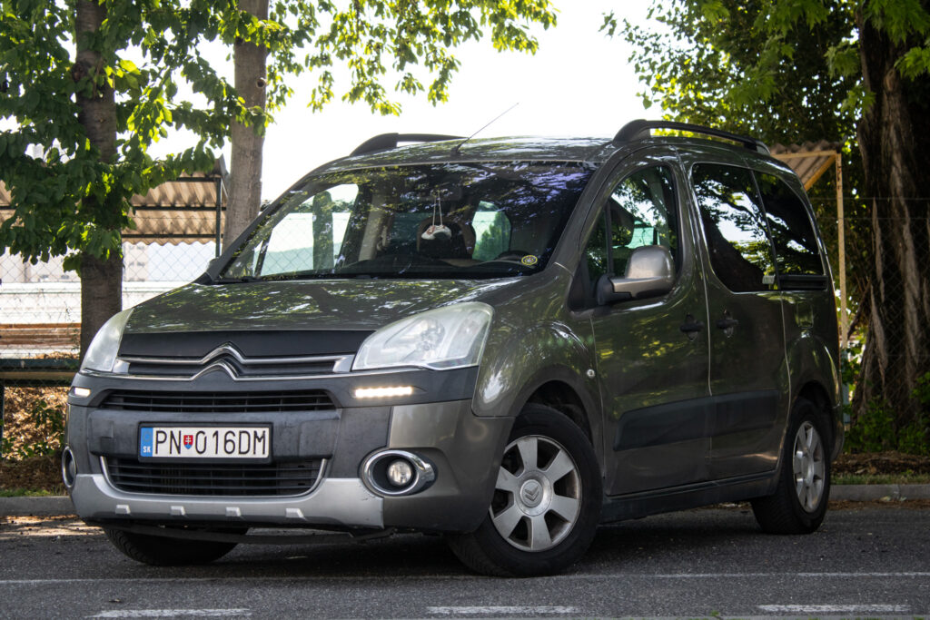 Citroën Berlingo 1.6 HDi / 68kW / A6 / ZÁRUKA / AJ NA SPLÁTKY / PROTIÚČET