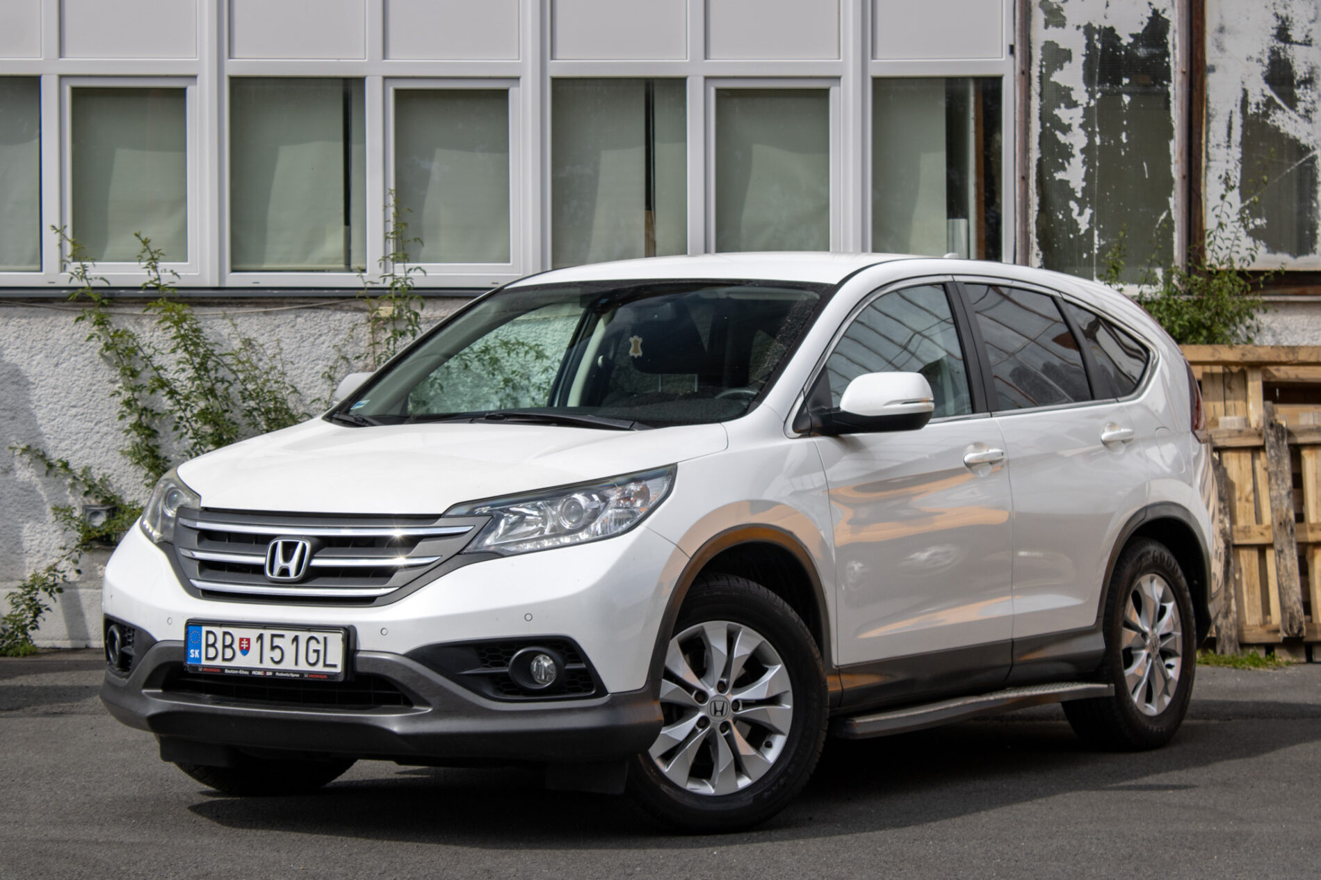 Honda CR-V 2.2 i-DTEC Elegance 4WD / 110kW / M6 / ZÁRUKA / AJ NA SPLÁTKY / PROTIÚČET