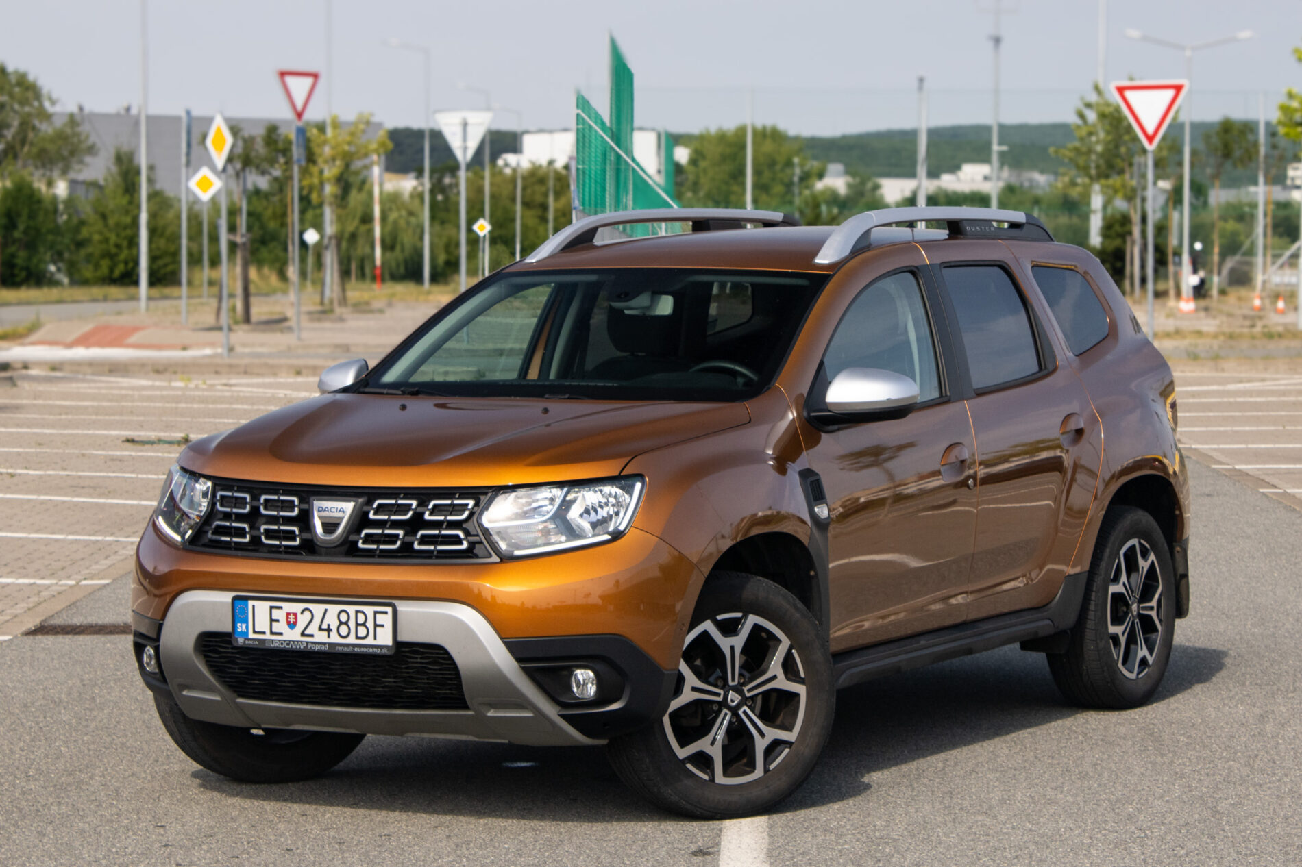Dacia Duster 1.6 SCe 4x2 Access / 84kW / M5 / ZÁRUKA / AJ NA SPLÁTKY / PROTIÚČET