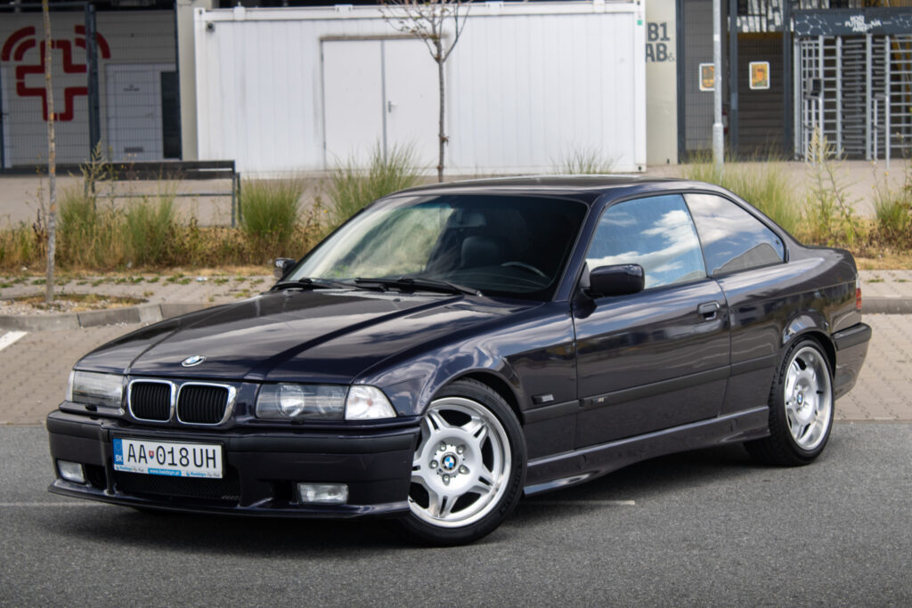 BMW Rad 3 E36 328i M Sport paket / 142kW / M5 / AJ NA SPLÁTKY / PROTIÚČET