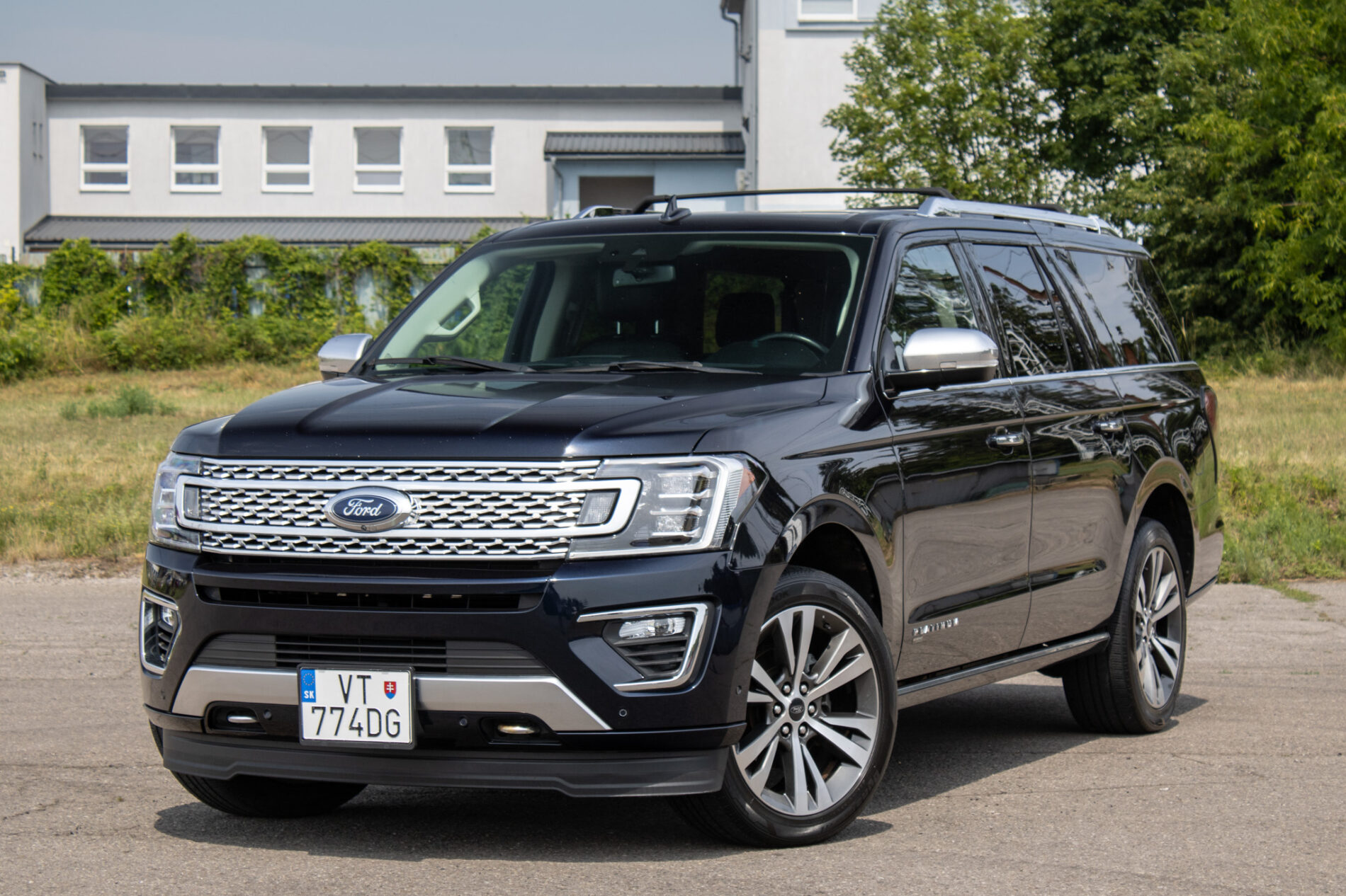 Ford Expedition PLATINUM MAX 3.5 V6 / 280kW / A10 / ZÁRUKA / AJ NA SPLÁTKY / PROTIÚČET