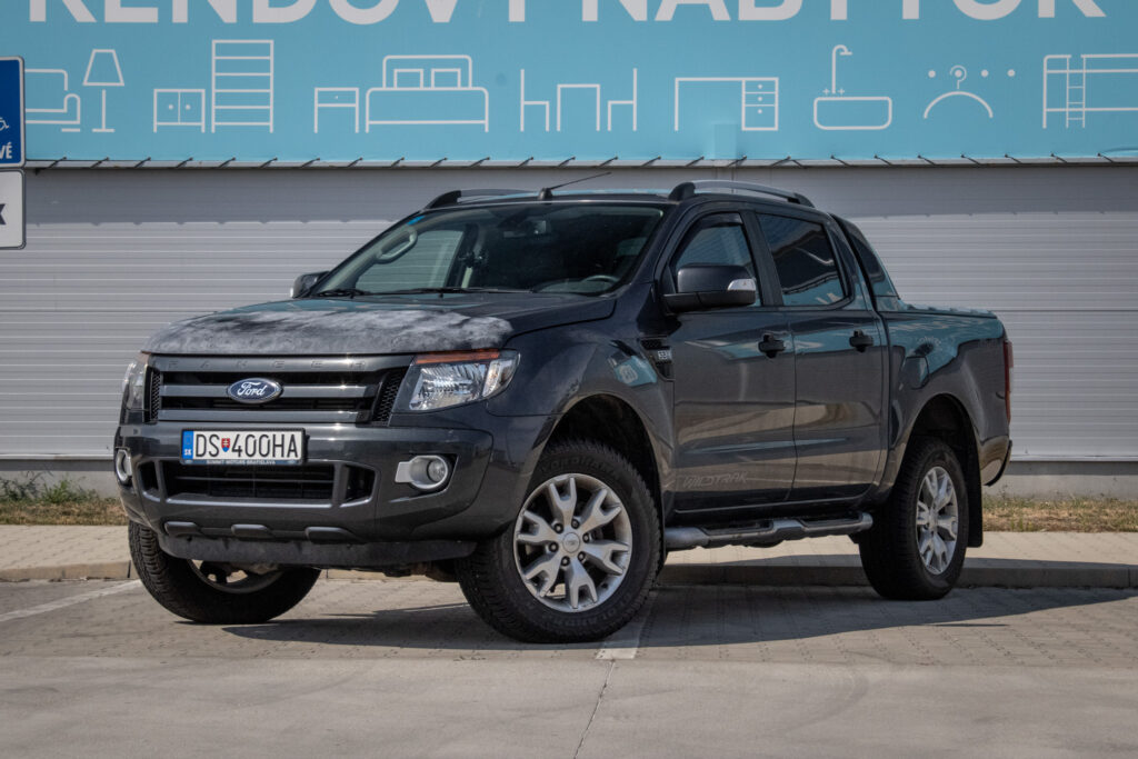 Ford Ranger 3.2 TDCi DoubleCab 4x4 WildTrak A/T, 147kW / AJ NA SPLÁTKY / PROTIÚČET /