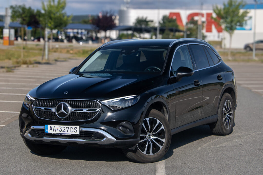 Mercedes-Benz GLC SUV 220d mHEV 4MATIC / 145kW / A9 / ZÁRUKA / AJ NA SPLÁTKY / PROTIÚČET