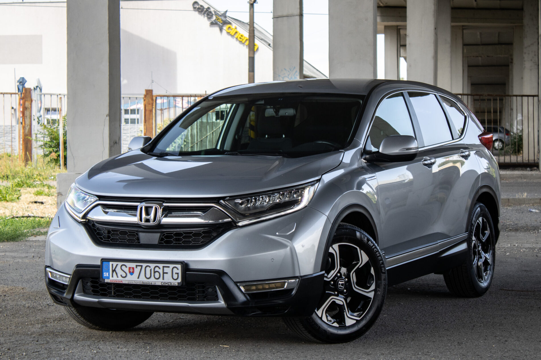 Honda CR-V 2.0 i-MMD Hybrid Elegance 2WD / 107kW / CVT / ZÁRUKA / AJ NA SPLÁTKY / PROTIÚČET