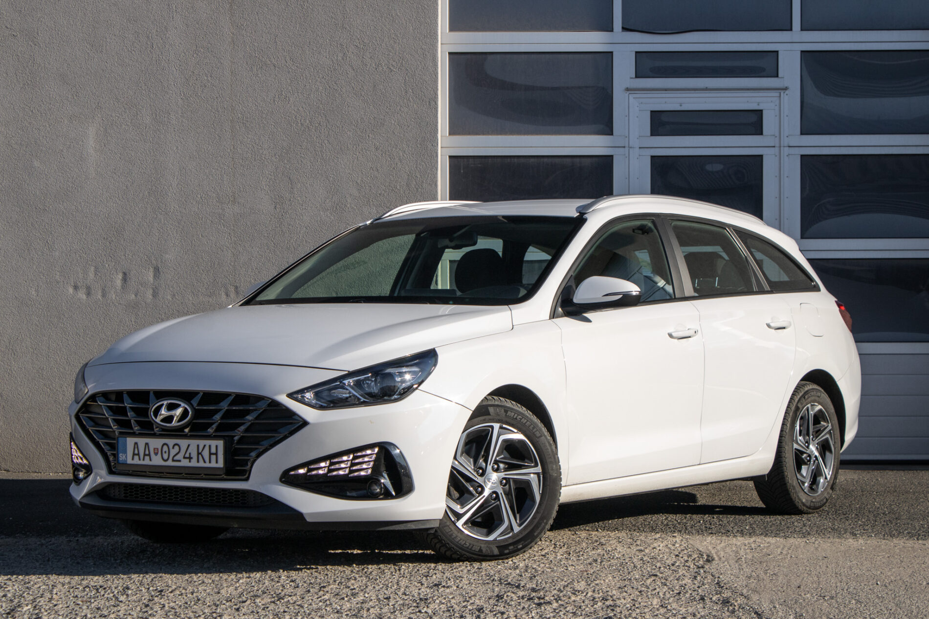 Hyundai i30 CW 1.6 CRDi / 85kW / A7 / ZÁRUKA / AJ NA SPLÁTKY / PROTIÚČET
