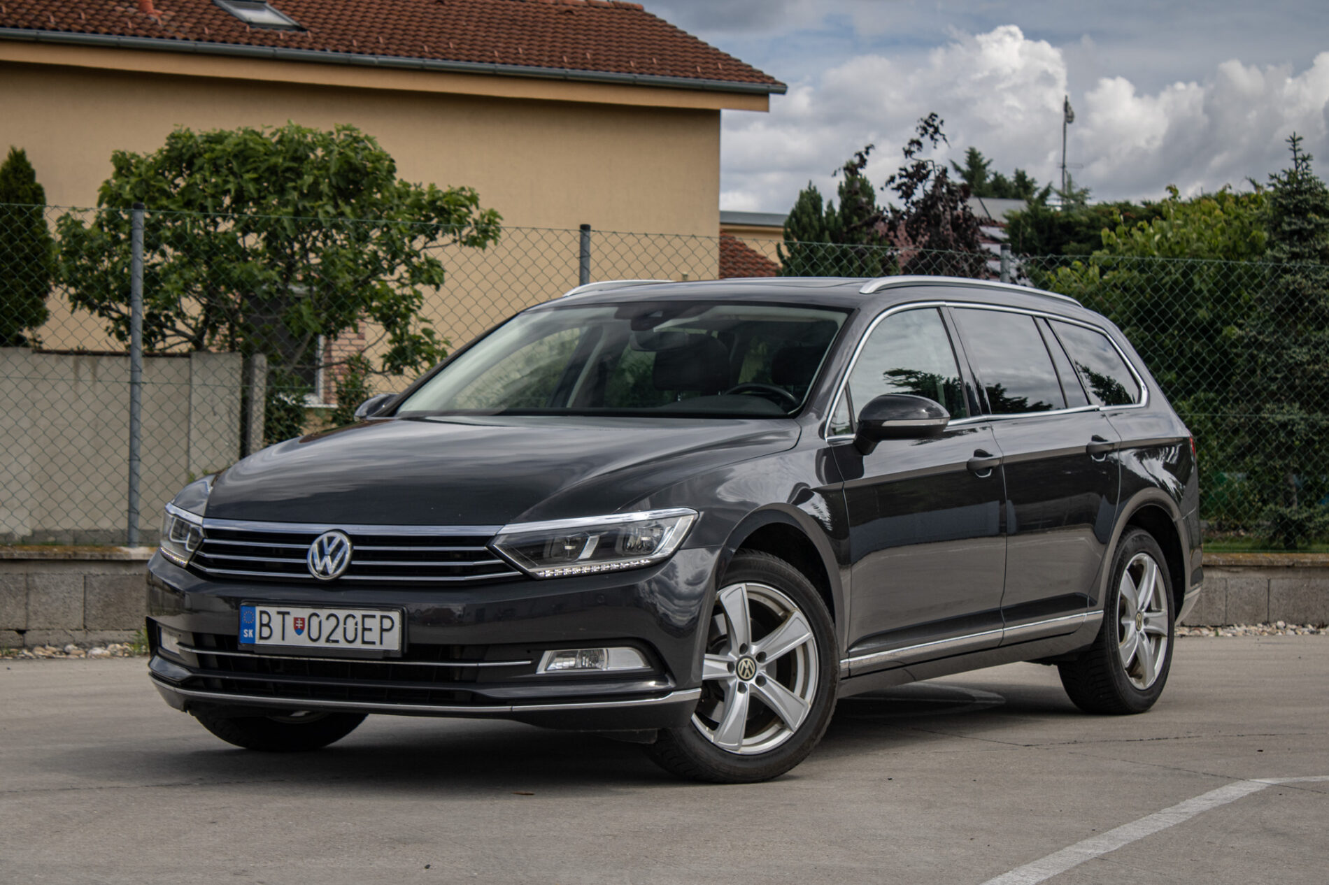 Volkswagen Passat Variant 2.0 TDI 110kW DSG / AJ NA SPLÁTKY / PROTIÚČET
