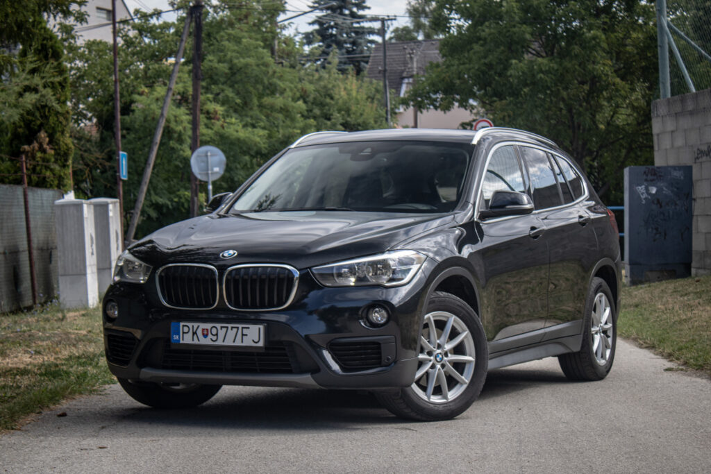 BMW X1 sDrive 18d AT/8 100kW / AJ NA SPLÁTKY / PROTIÚČET