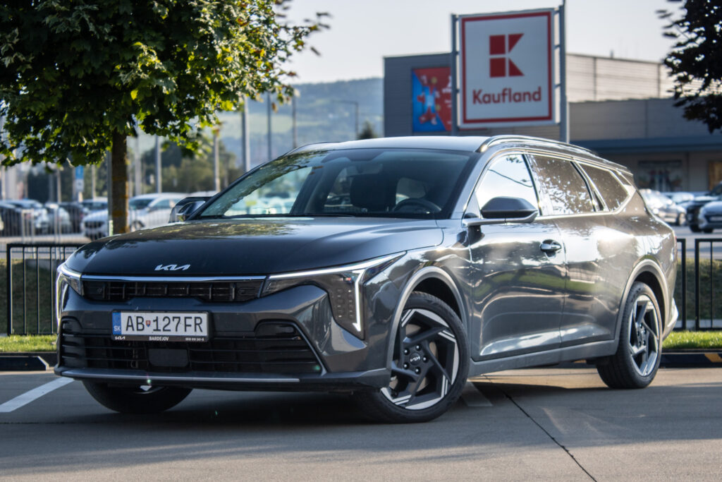Kia K4 SW 1.6 T-GDi 7DCT / 132kW / A7 / ZÁRUKA / AJ NA SPLÁTKY / PROTIÚČET