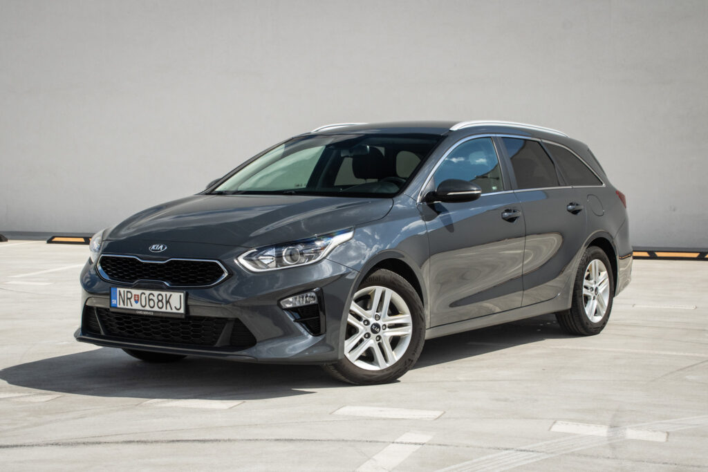 Kia Ceed SW 1.4 T-GDI Gold, 103kW, M6 / AJ NA SPLÁTKY / PROTIÚČET /