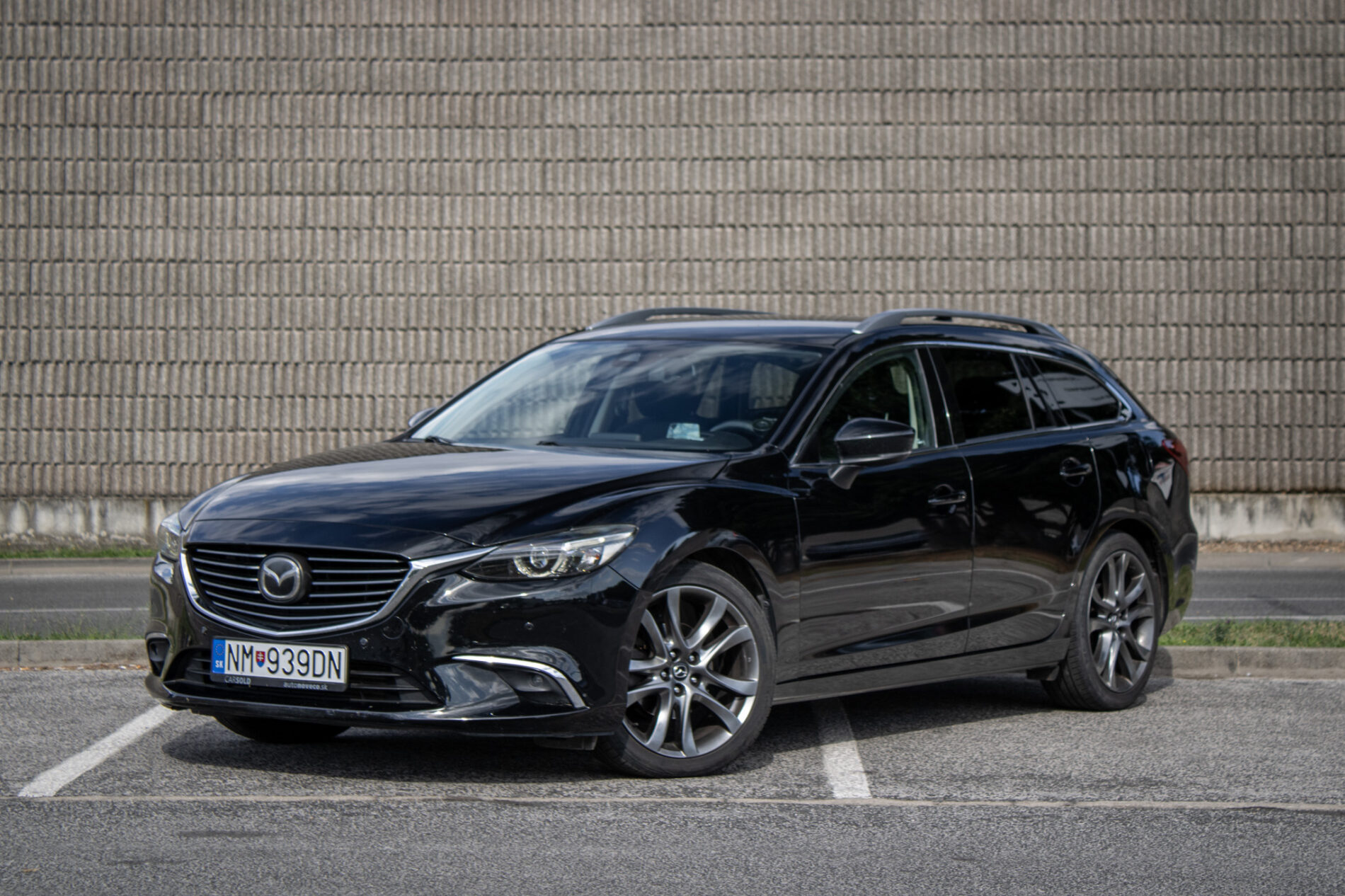Mazda 6 Combi (Wagon) 6 2.2 Skyactiv-D Revolution TOP, 129kW, M6 / AJ NA SPLÁTKY / PROTIÚČET /