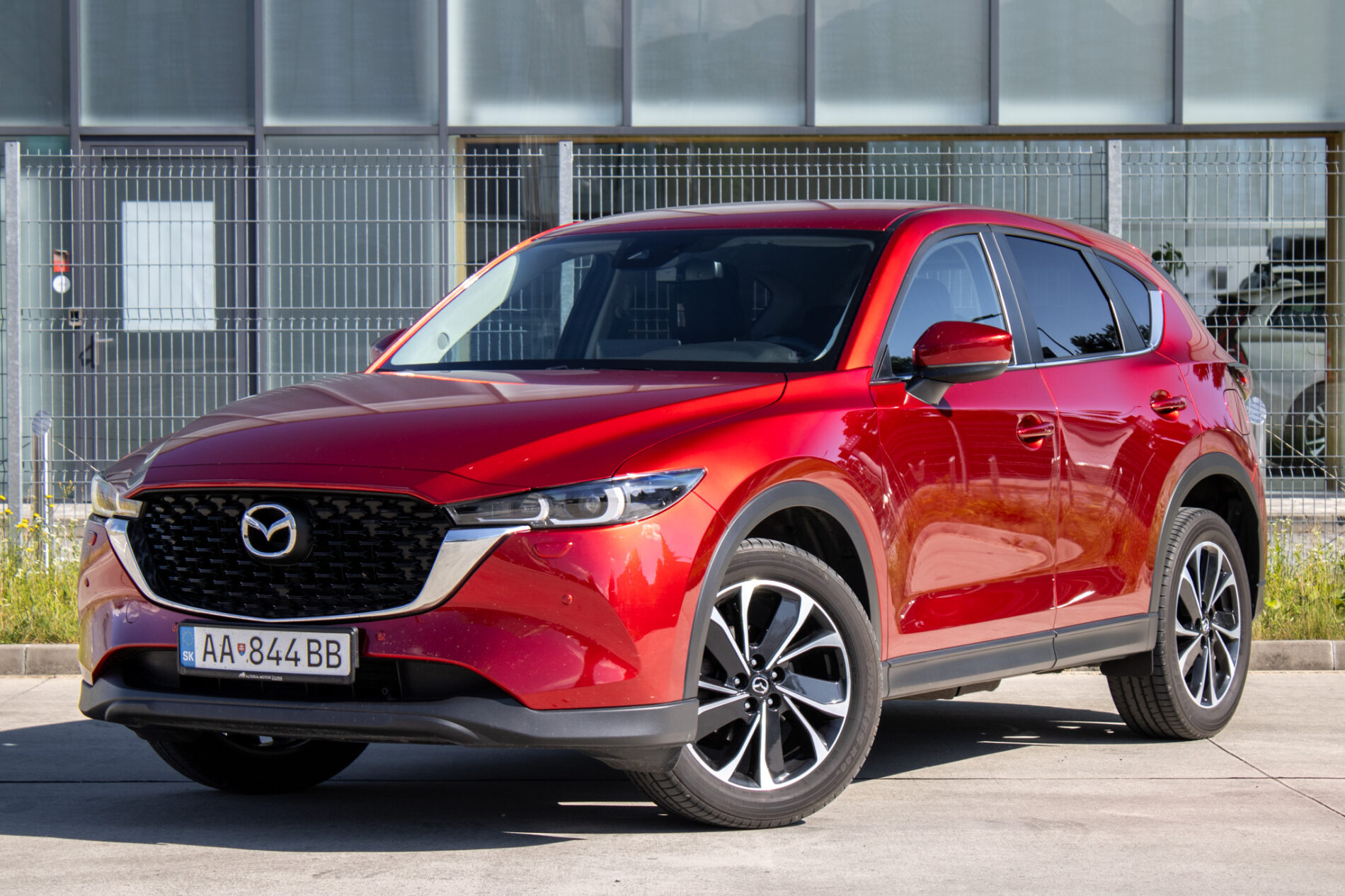 Mazda CX-5 2.0 mHEV Center-line AWD / 121kW / M6 / ZÁRUKA / AJ NA SPLÁTKY / PROTIÚČET