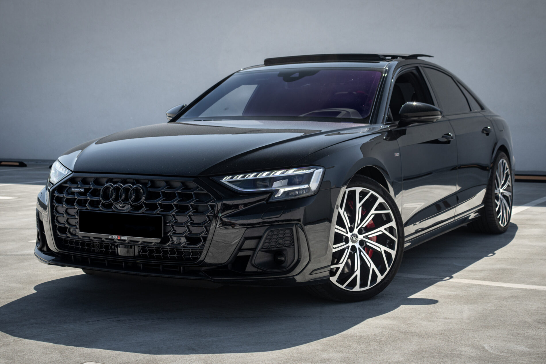 Audi A8 60 TFSI e PHEV quattro tiptronic S-line, 250kW / AJ NA SPLÁTKY / PROTIÚČET /