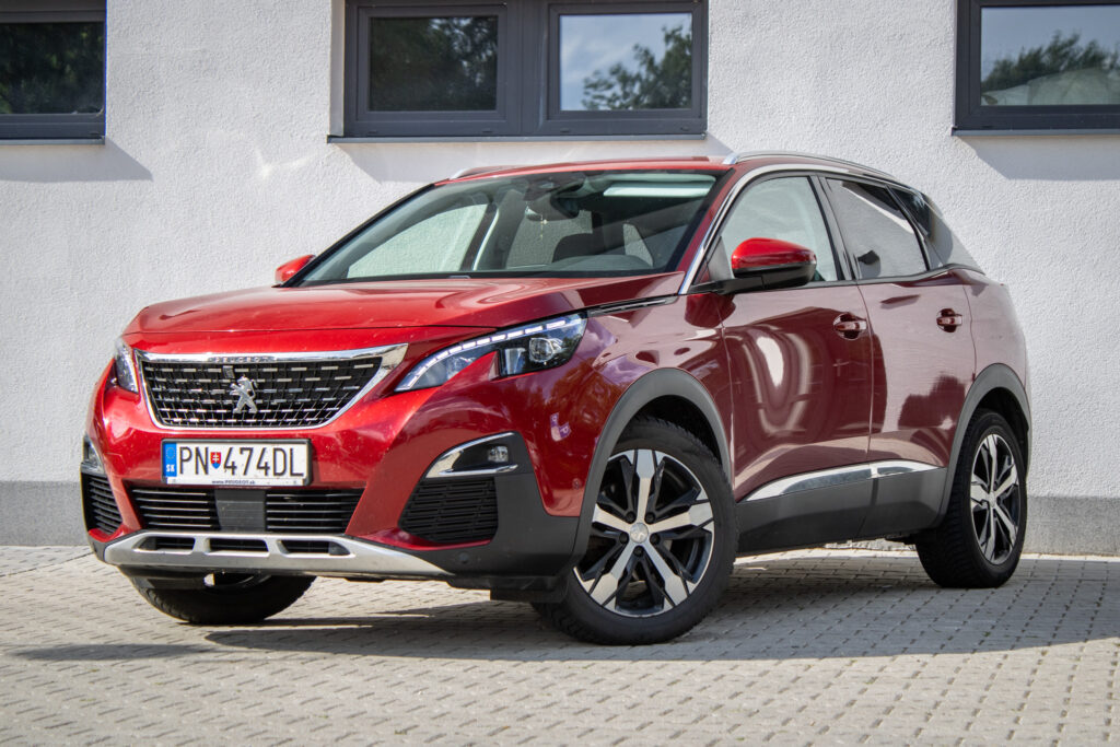 Peugeot 3008 1.6 BlueHDi 120 Allure EAT6, 88kW / AJ NA SPLÁTKY / PROTIÚČET /