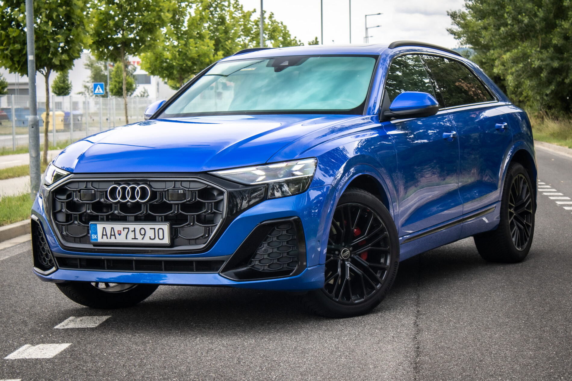 Audi Q8 Quattro 210kW / AJ NA SPLÁTKY / PROTIÚČET