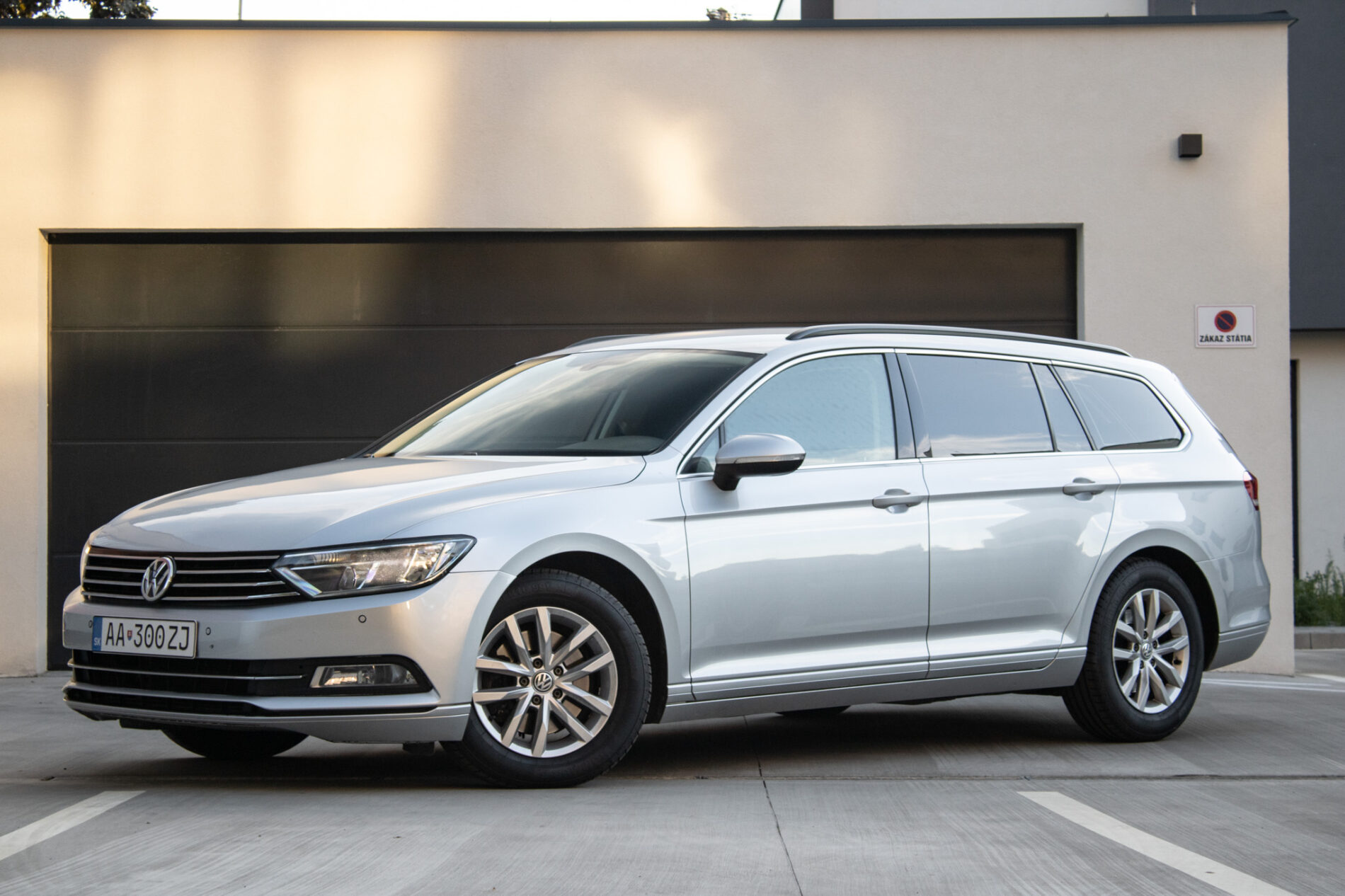 Volkswagen Passat Variant 2.0 TDI BMT Comfortline / 110kW / M6 / ZÁRUKA / AJ NA SPLÁTKY / PROTIÚČET