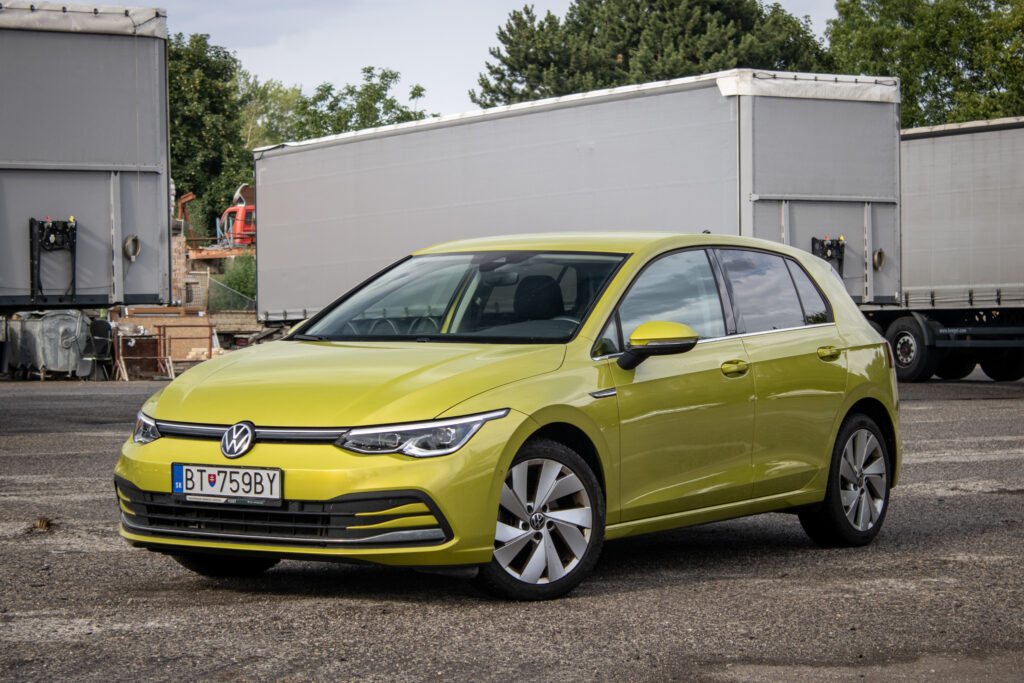 Volkswagen Golf 2.0 TDI Style DSG, 110kW, A7 / AJ NA SPLÁTKY / PROTIÚČET /