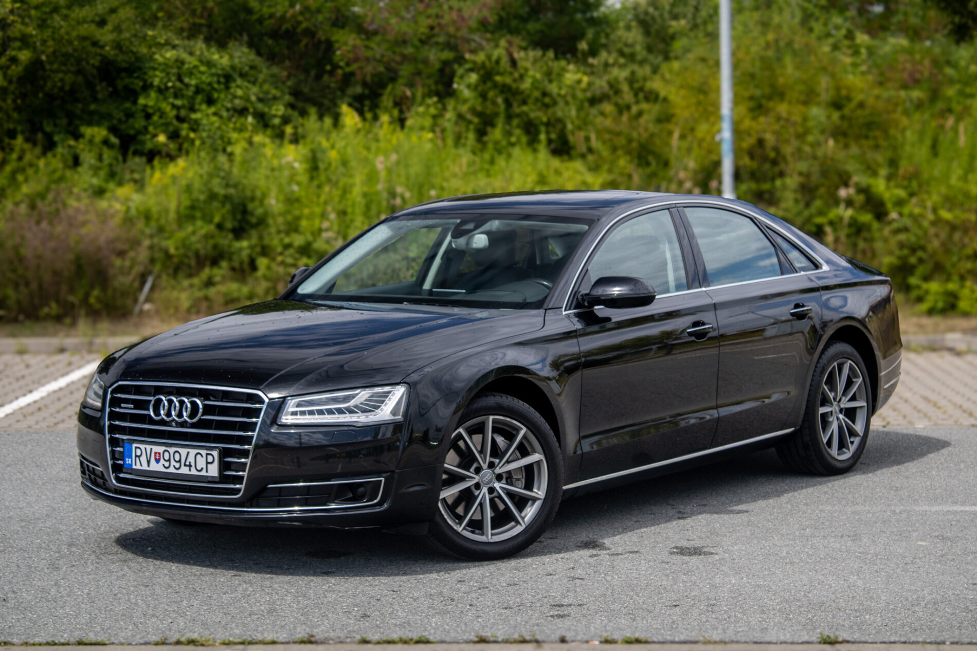 Audi A8 AT/8 4×4 190kW / AJ NA SPLÁTKY / PROTIÚČET