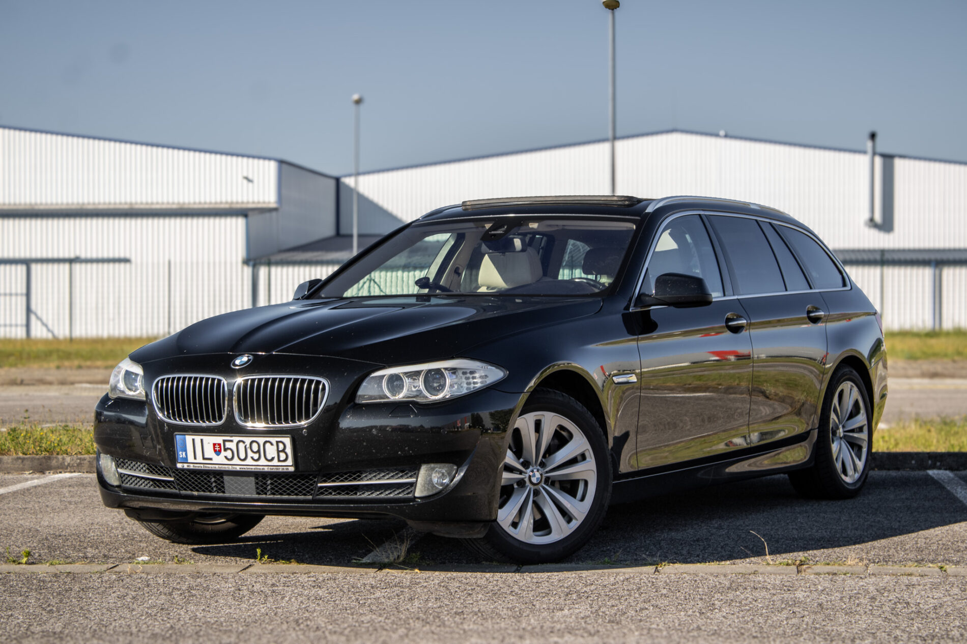 BMW Rad 5 Touring F11 525d xDrive / AJ NA SPLÁTKY / PROTIÚČET