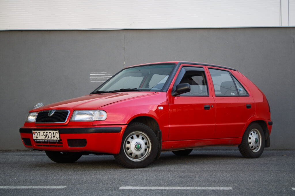 Škoda Felicia 1.3  LX 40 kW MT5 / NA SPLÁTKY / NA PROTIÚČET