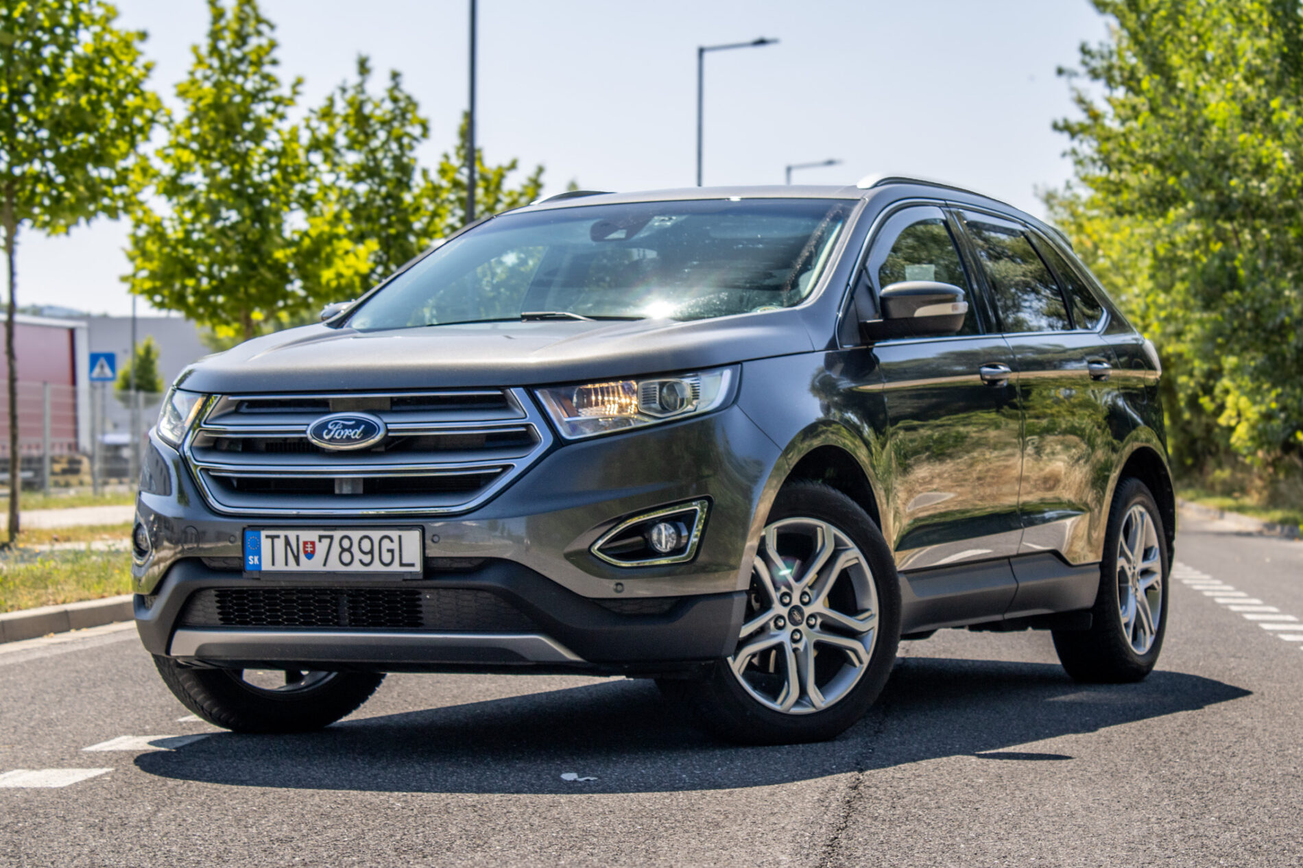 Ford Edge 2.0 TDCI 154kW AT/6 4×4 / AJ NA SPLÁTKY / PROTIÚČET