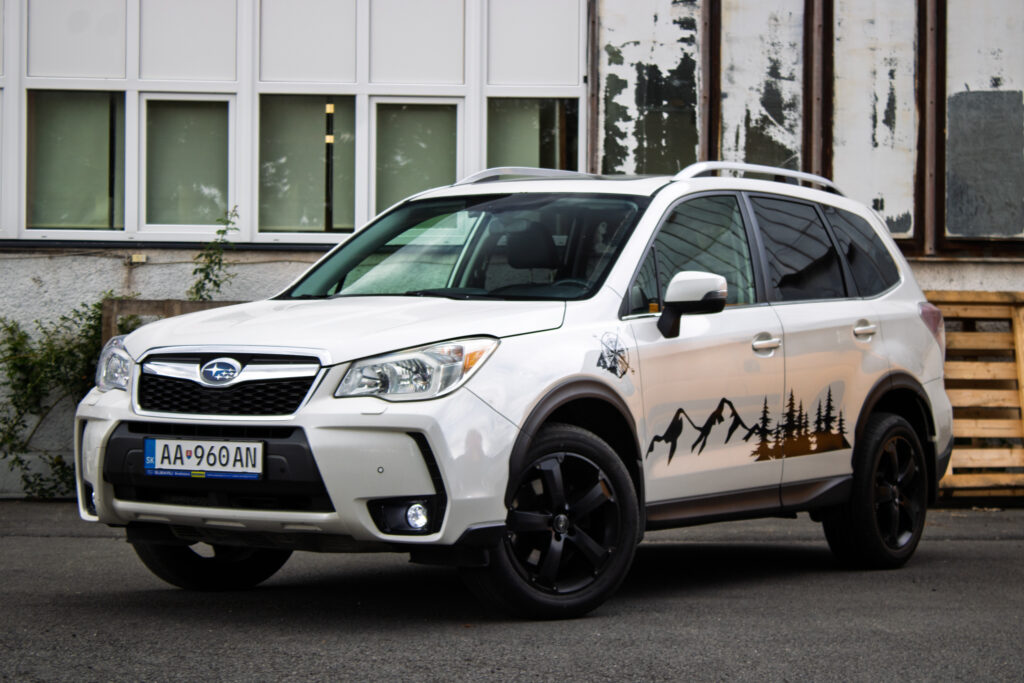 Subaru Forester 2.0i XT CVT Sport NAVI 177kW / NA SPLÁTKY / NA PROTIÚČET