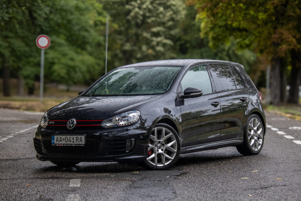Volkswagen Golf GTI Edition 35 173kW / AJ NA SPLÁTKY / PROTIÚČET