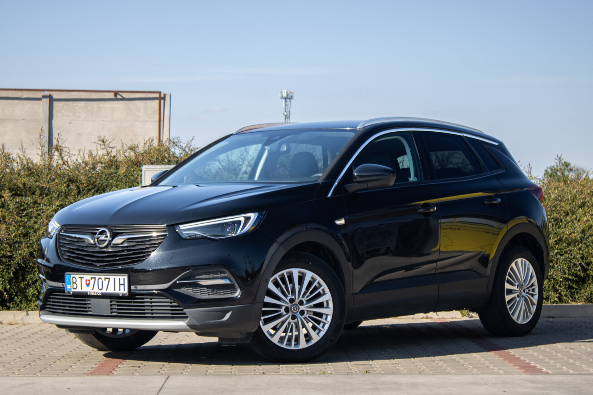 Opel Grandland X 1.2 Turbo Selection / 96kW / A8 / ZÁRUKA / AJ NA SPLÁTKY / PROTIÚČET