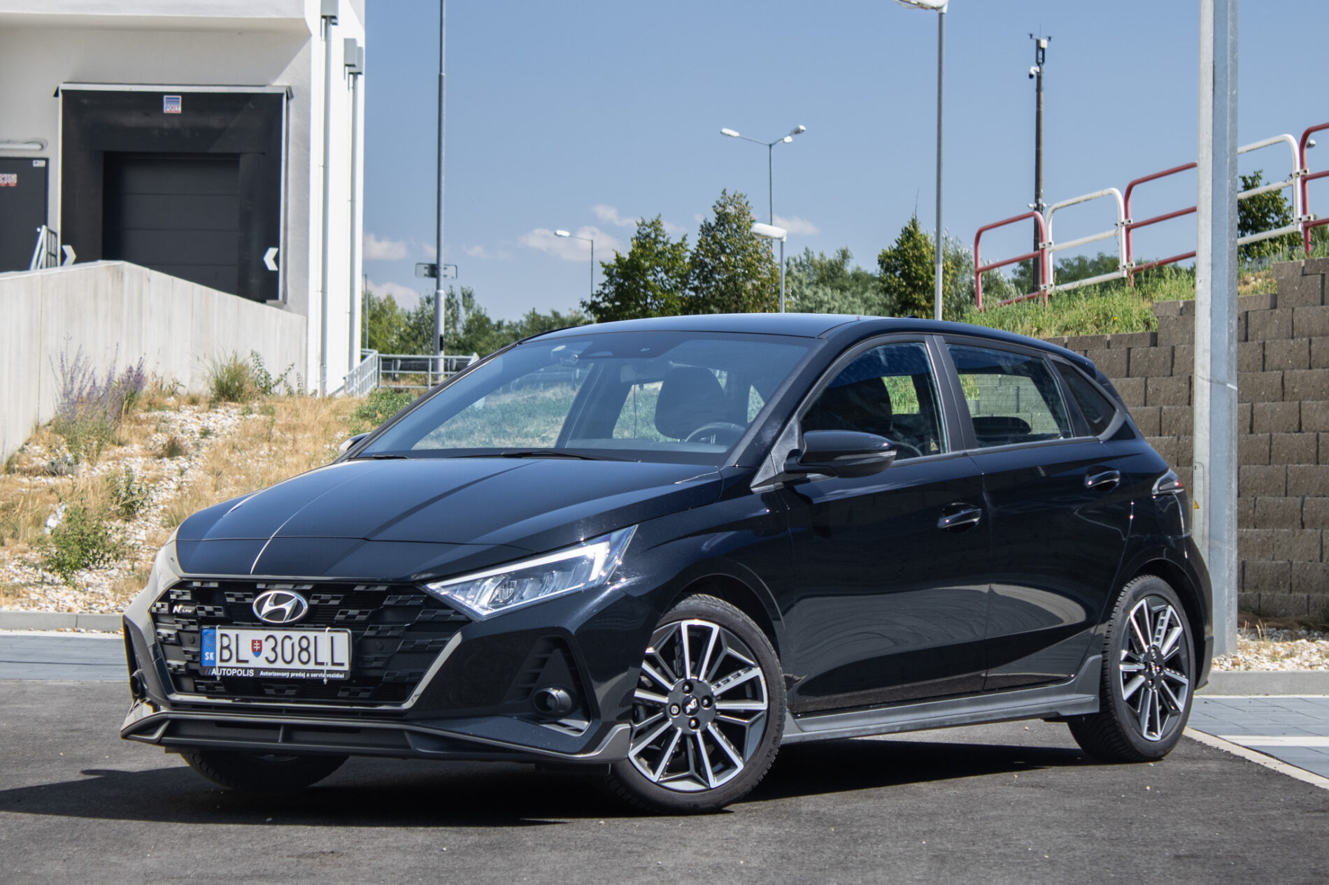 Hyundai i20 1.2i N Line / 62kW / M5 / ZÁRUKA / AJ NA SPLÁTKY / PROTIÚČET