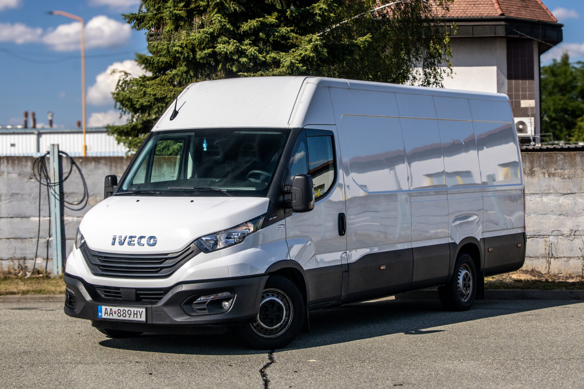 Iveco Daily 35S18 MT/6 129kW 2024 / AJ NA SPLÁTKY / PROTIÚČET