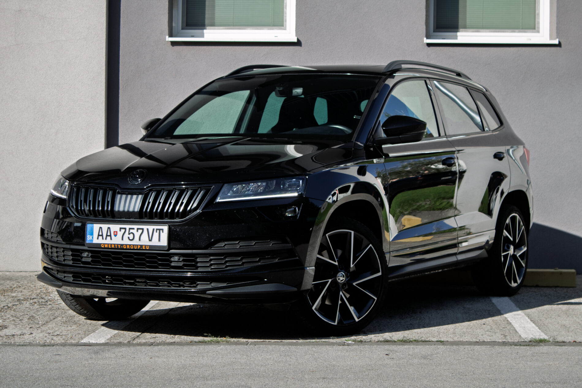 Škoda Karoq 1.5 ACT Sportline DSG 110kW AT7 / NA SPLÁTKY / NA PROTIÚČET