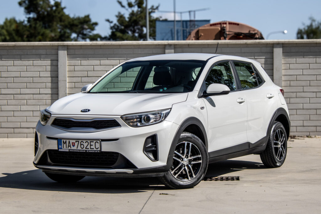 Kia Stonic MT/5 61kW / AJ NA SPLÁTKY / PROTIÚČET