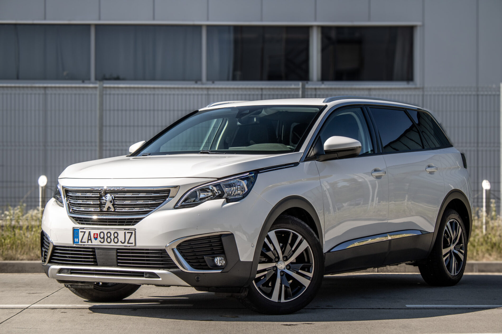 Peugeot 5008 Allure 96kW / AJ NA SPLÁTKY / PROTIÚČET