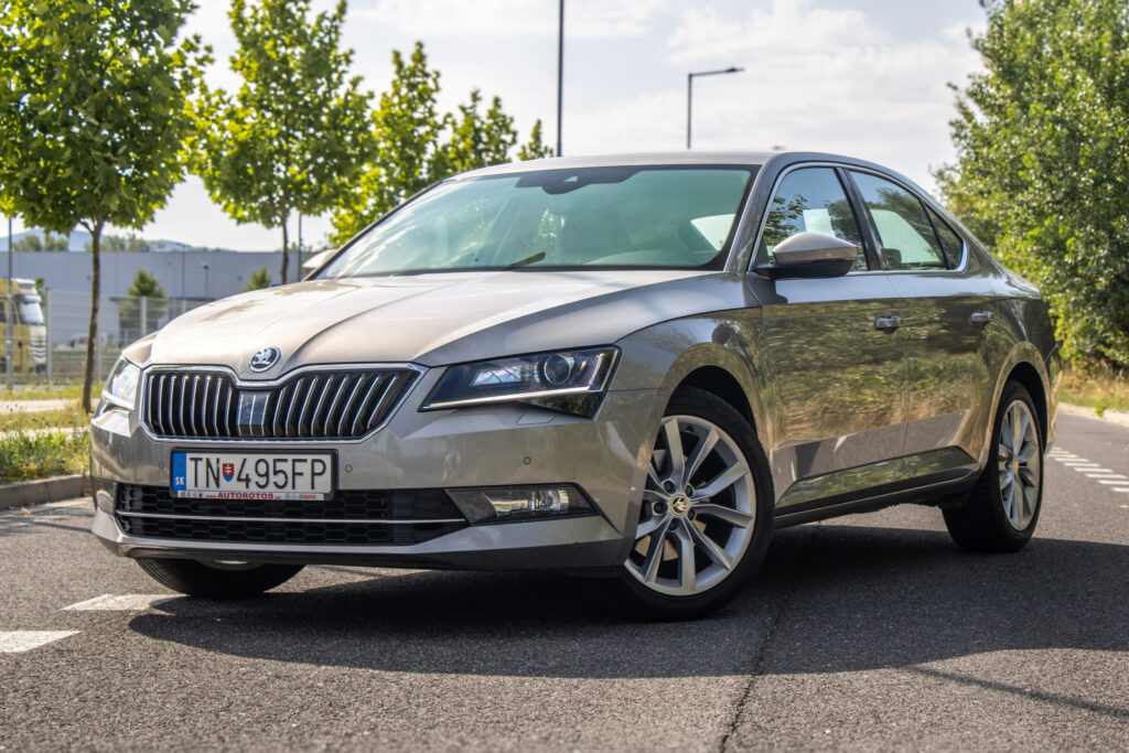 Škoda Superb 2.0 TDI Style DSG AT/7 110kW / AJ NA SPLÁTKY / PROTIÚČET
