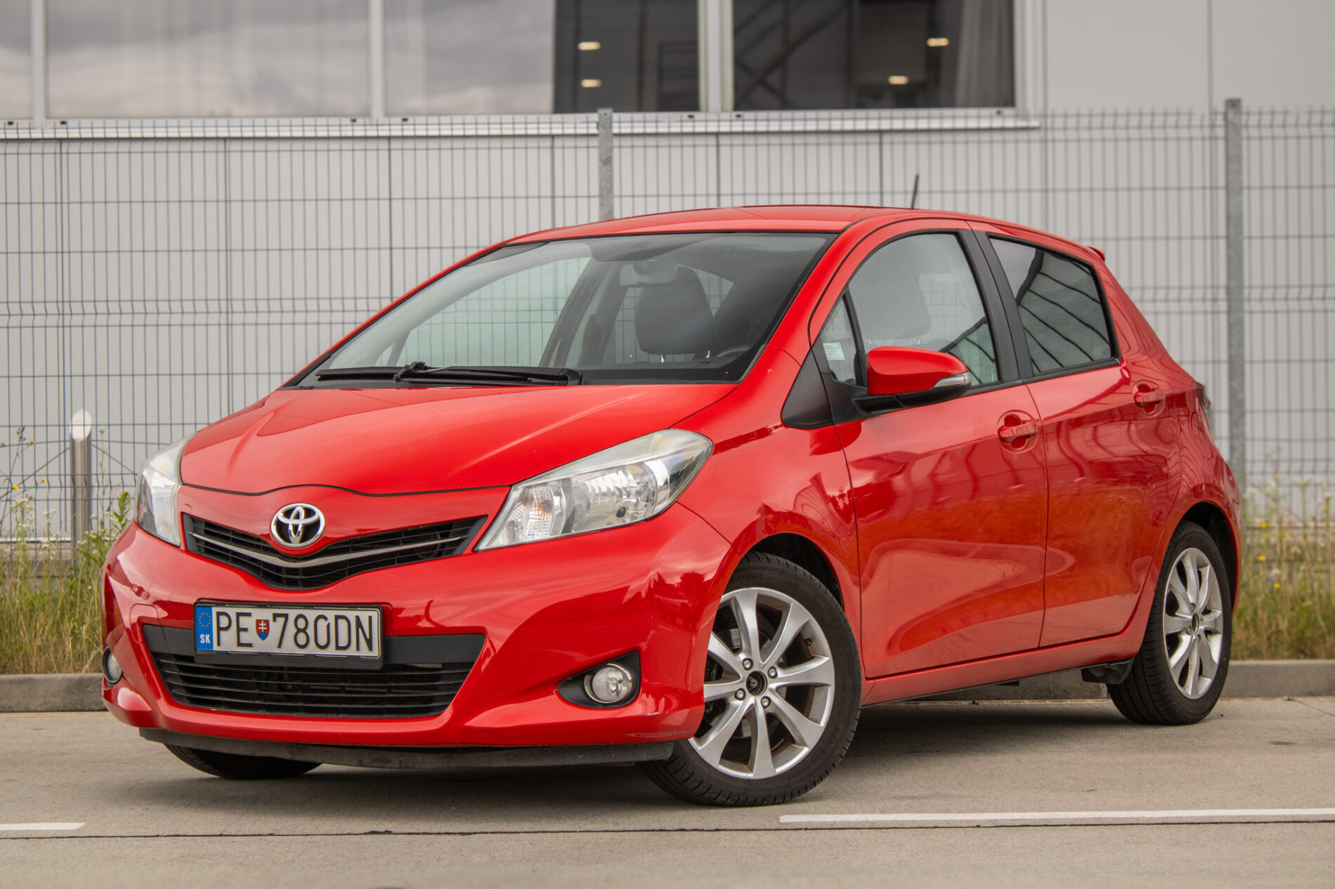 Toyota Yaris 1.33 Dual VVT-i M/D-S Style / AJ NA SPLÁTKY / PROTIÚČET