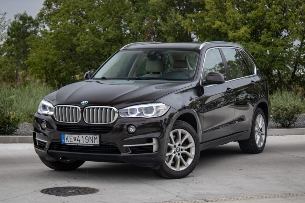 BMW X5 xDrive40e Plug-in Hybrid, A/T, 230 kW (2016) / AJ NA SPLÁTKY / PROTIÚČET /