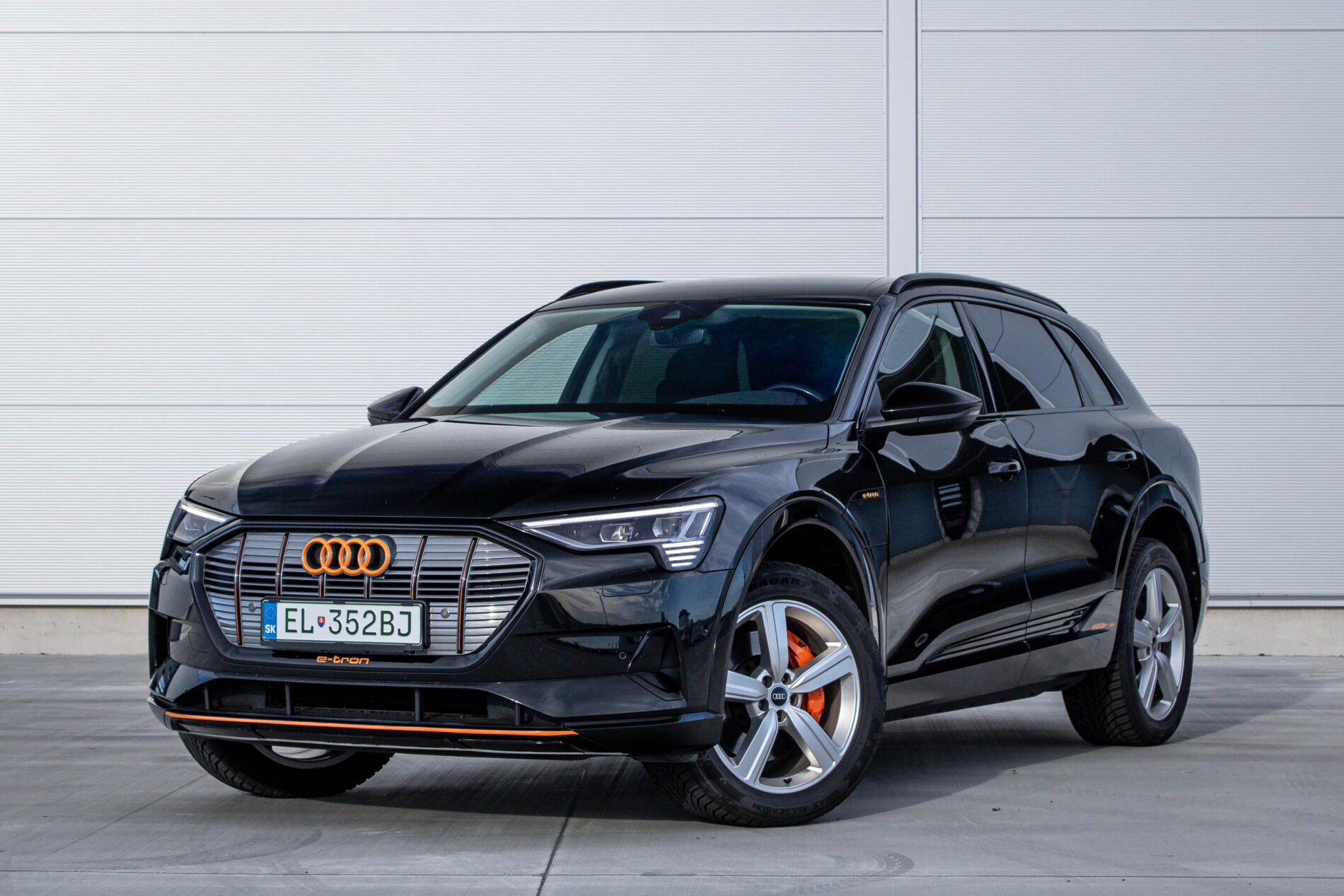Audi E-tron 50 QUATTRO Advanced / AJ NA SPLÁTKY / PROTIÚČET /