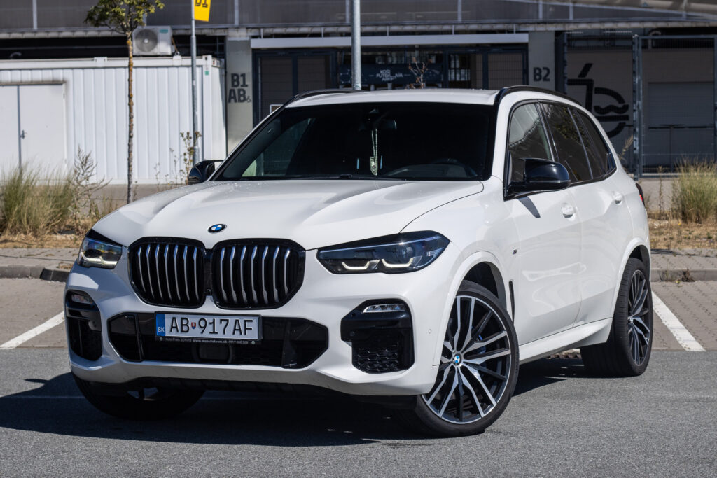 BMW X5 xDrive30d A/T 195kW (2020) / AJ NA SPLÁTKY / PROTIÚČET /