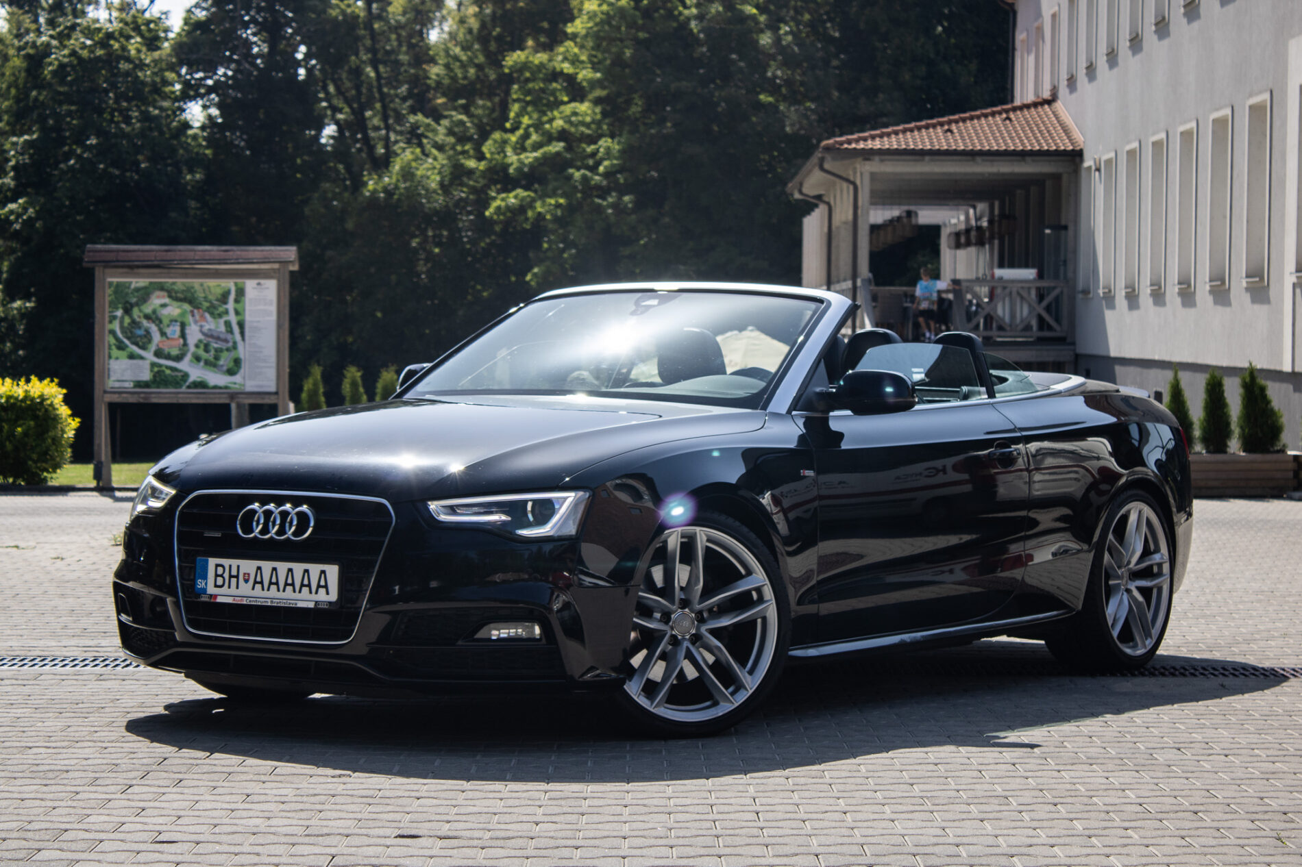 Audi A5 Cabriolet 3.0 TDI quattro S tronic, 180kW (2015) / AJ NA SPLÁTKY / PROTIÚČET /
