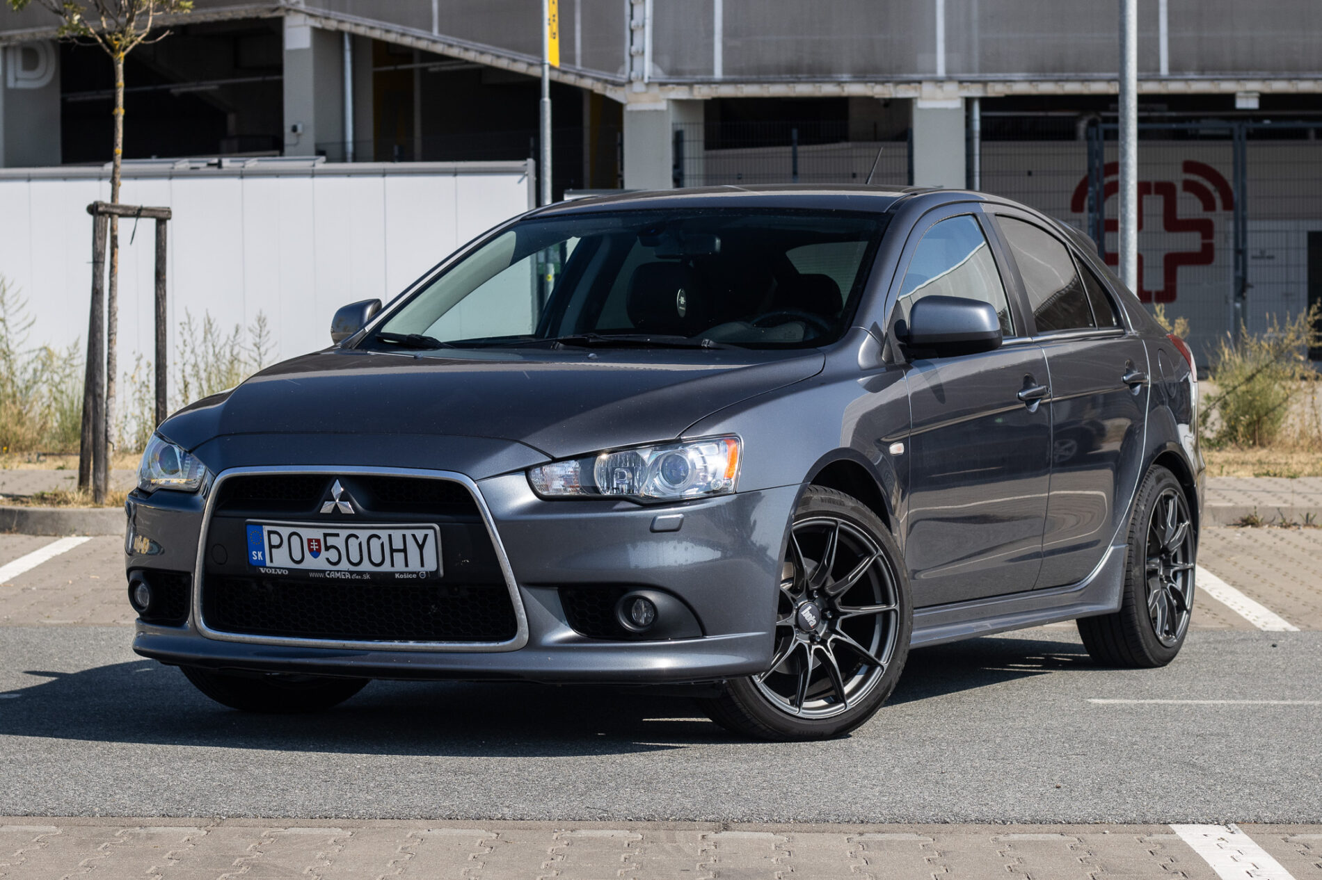 Mitsubishi Lancer Sportback 1.8 MIVEC, 105kW (2009) / AJ NA SPLÁTKY / PROTIÚČET /