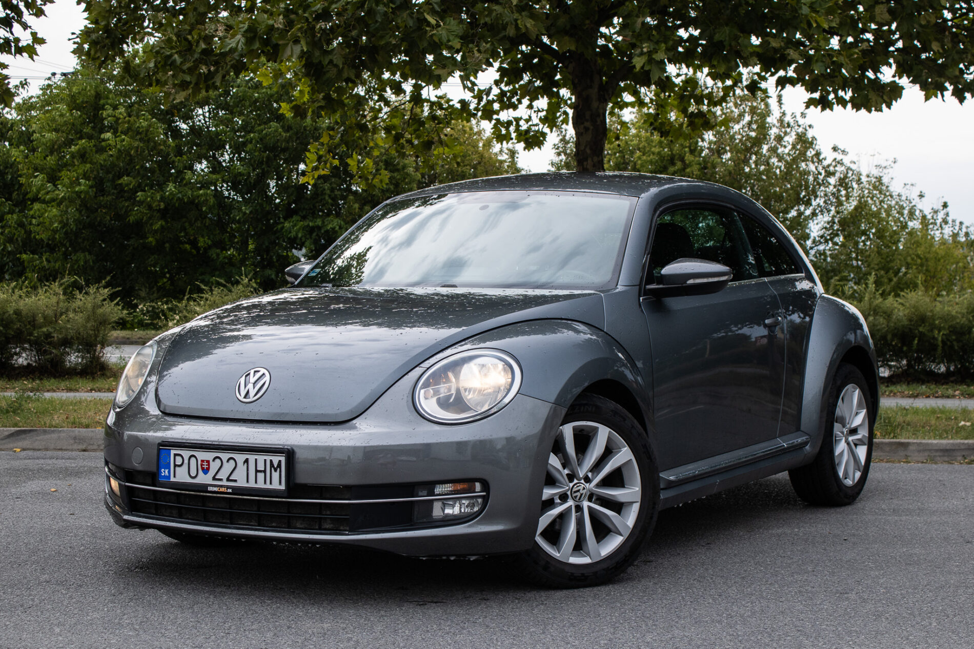 Volkswagen Beetle 1.6 TDI, 77kW (2012) / AJ NA SPLÁTKY / PROTIÚČET /